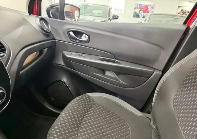 RENAULT Captur (ENERGY) TCe 90 INTENS