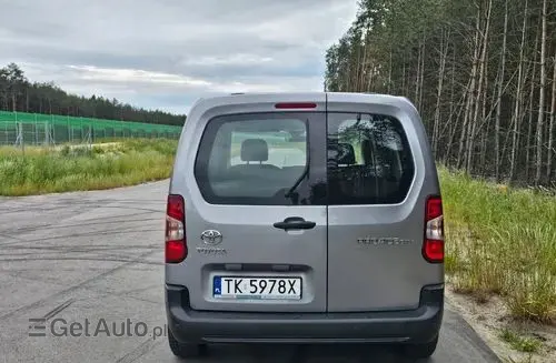 TOYOTA Proace 