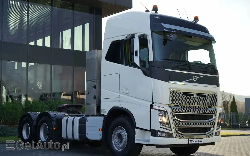 VOLVO FH 16 / 660 / 6x4 / DMC: 180.000 KG !! / RETARDER / EURO 6 / KLIMA POSTOJOWA / 