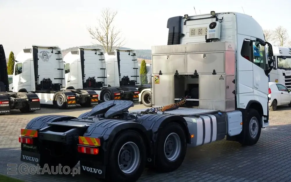 VOLVO FH 16 / 660 / 6x4 / DMC: 180.000 KG !! / RETARDER / EURO 6 / KLIMA POSTOJOWA / 