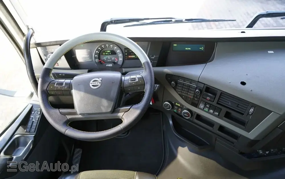 VOLVO FH 16 / 660 / 6x4 / DMC: 180.000 KG !! / RETARDER / EURO 6 / KLIMA POSTOJOWA / 