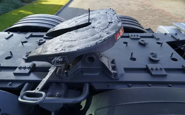 VOLVO FH 16 / 660 / 6x4 / DMC: 180.000 KG !! / RETARDER / EURO 6 / KLIMA POSTOJOWA / 