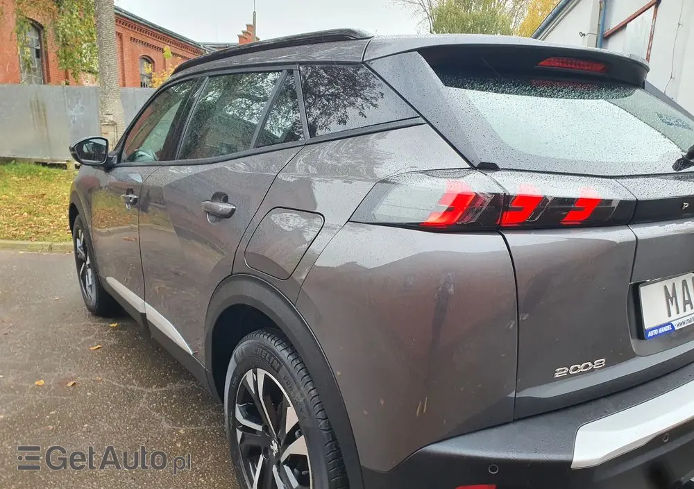 PEUGEOT 2008 PureTech 130 EAT8 Allure