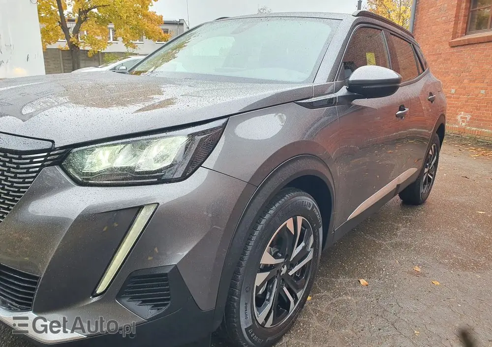 PEUGEOT 2008 PureTech 130 EAT8 Allure