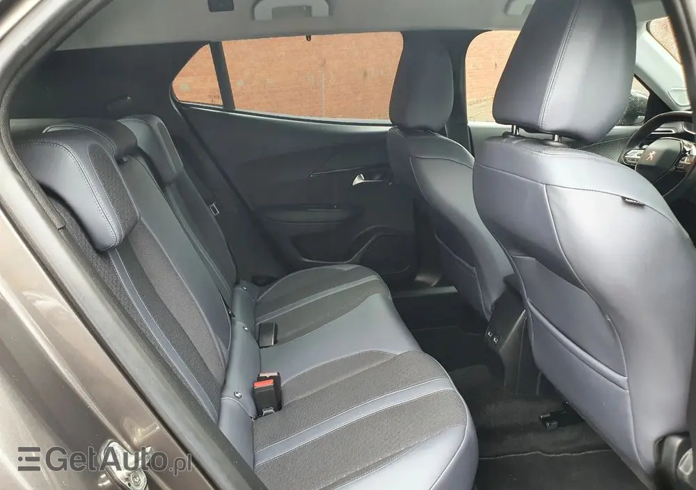 PEUGEOT 2008 PureTech 130 EAT8 Allure