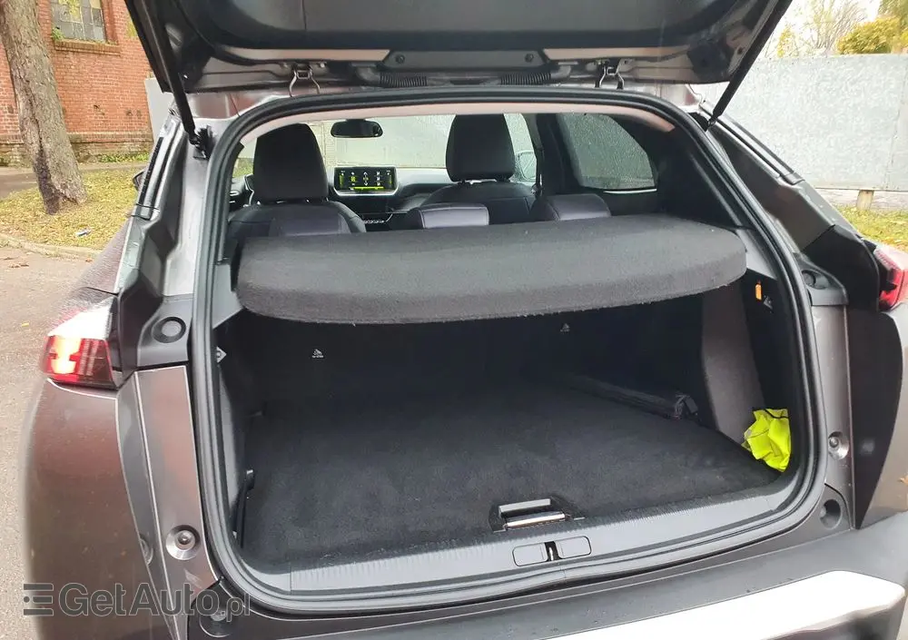 PEUGEOT 2008 PureTech 130 EAT8 Allure