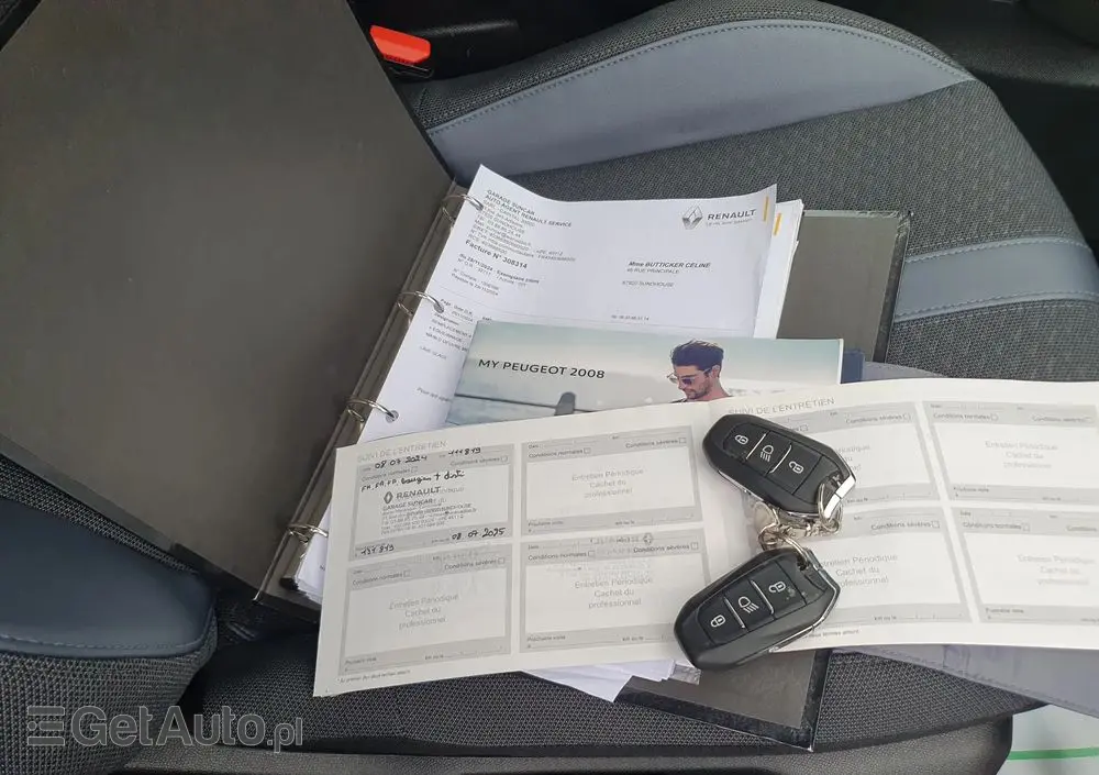 PEUGEOT 2008 PureTech 130 EAT8 Allure