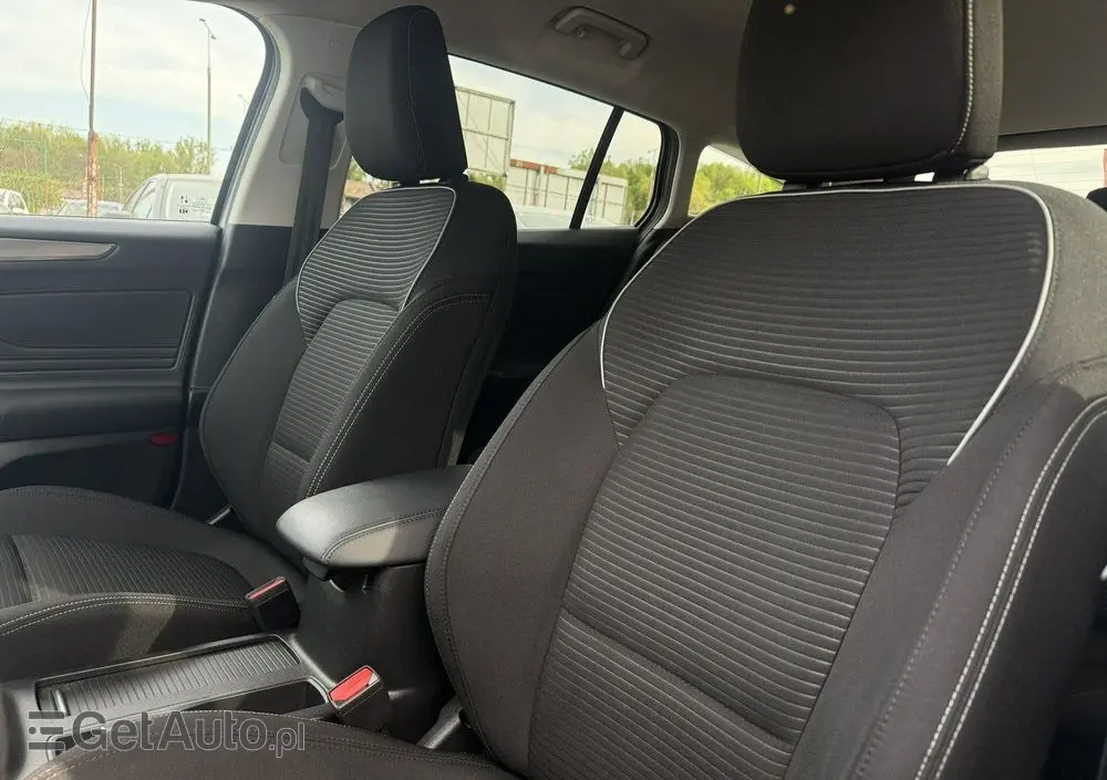 FORD Focus 1.0 EcoBoost Titanium Design
