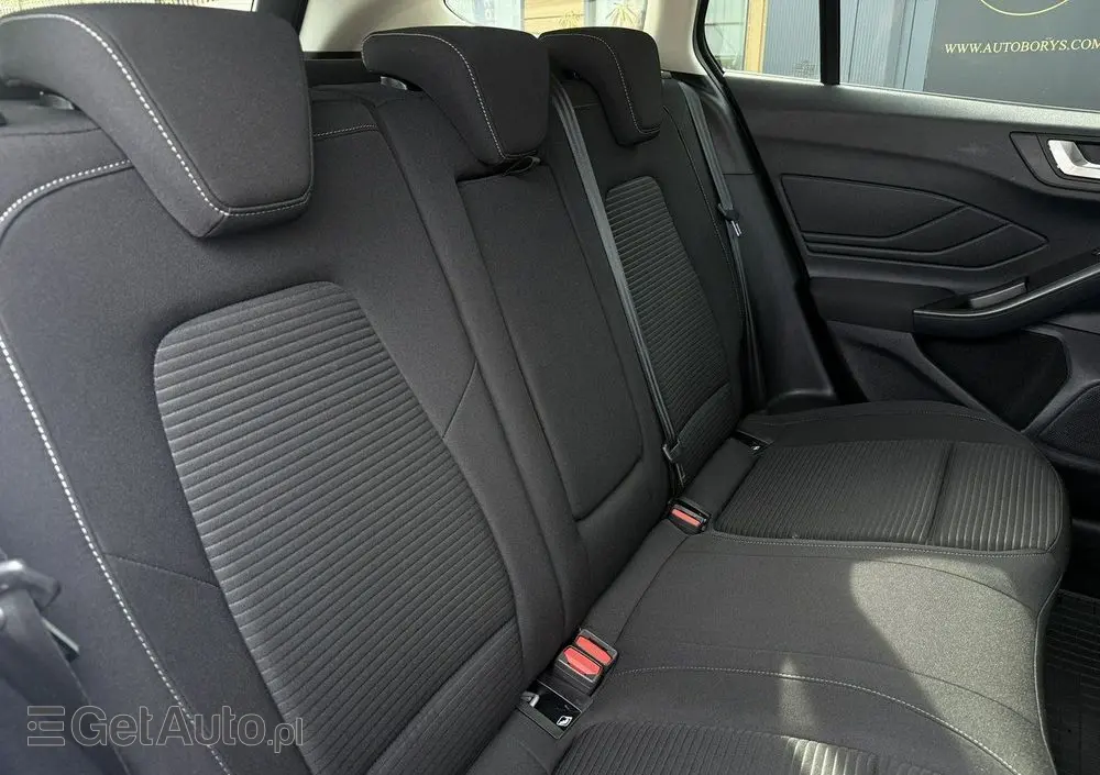 FORD Focus 1.0 EcoBoost Titanium Design