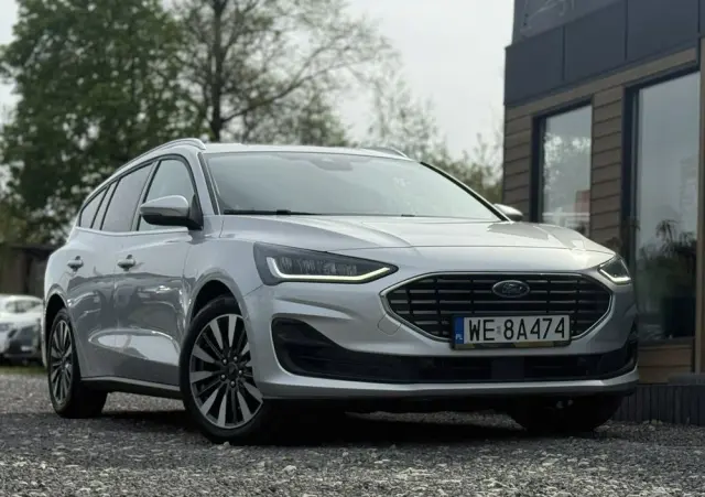 FORD Focus 1.0 EcoBoost Titanium Design