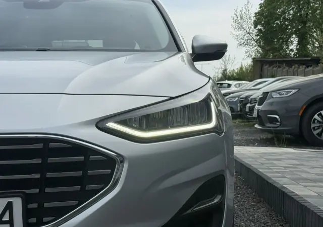FORD Focus 1.0 EcoBoost Titanium Design