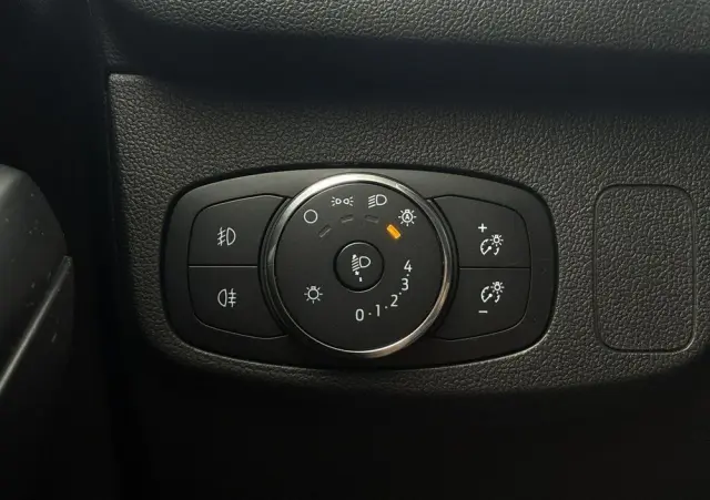 FORD Focus 1.0 EcoBoost Titanium Design