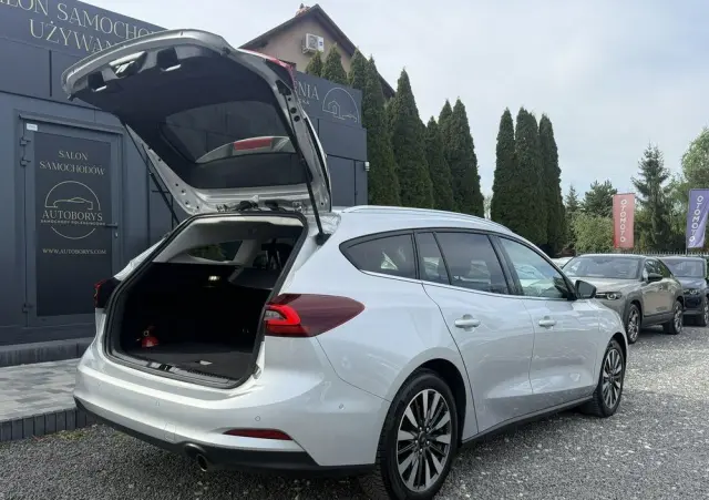 FORD Focus 1.0 EcoBoost Titanium Design