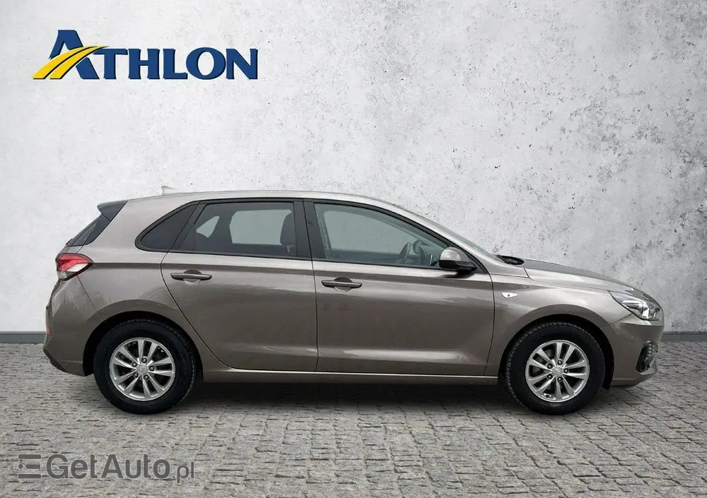 HYUNDAI I30 1.5 DPI Classic +