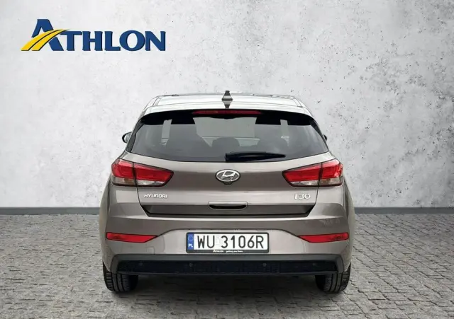 HYUNDAI I30 1.5 DPI Classic +