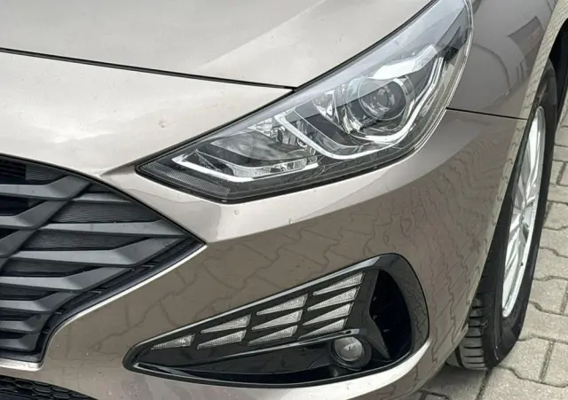 HYUNDAI I30 1.5 DPI Classic +