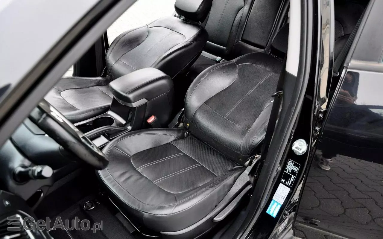 HYUNDAI Ix35 Comfort 4WD Aut.