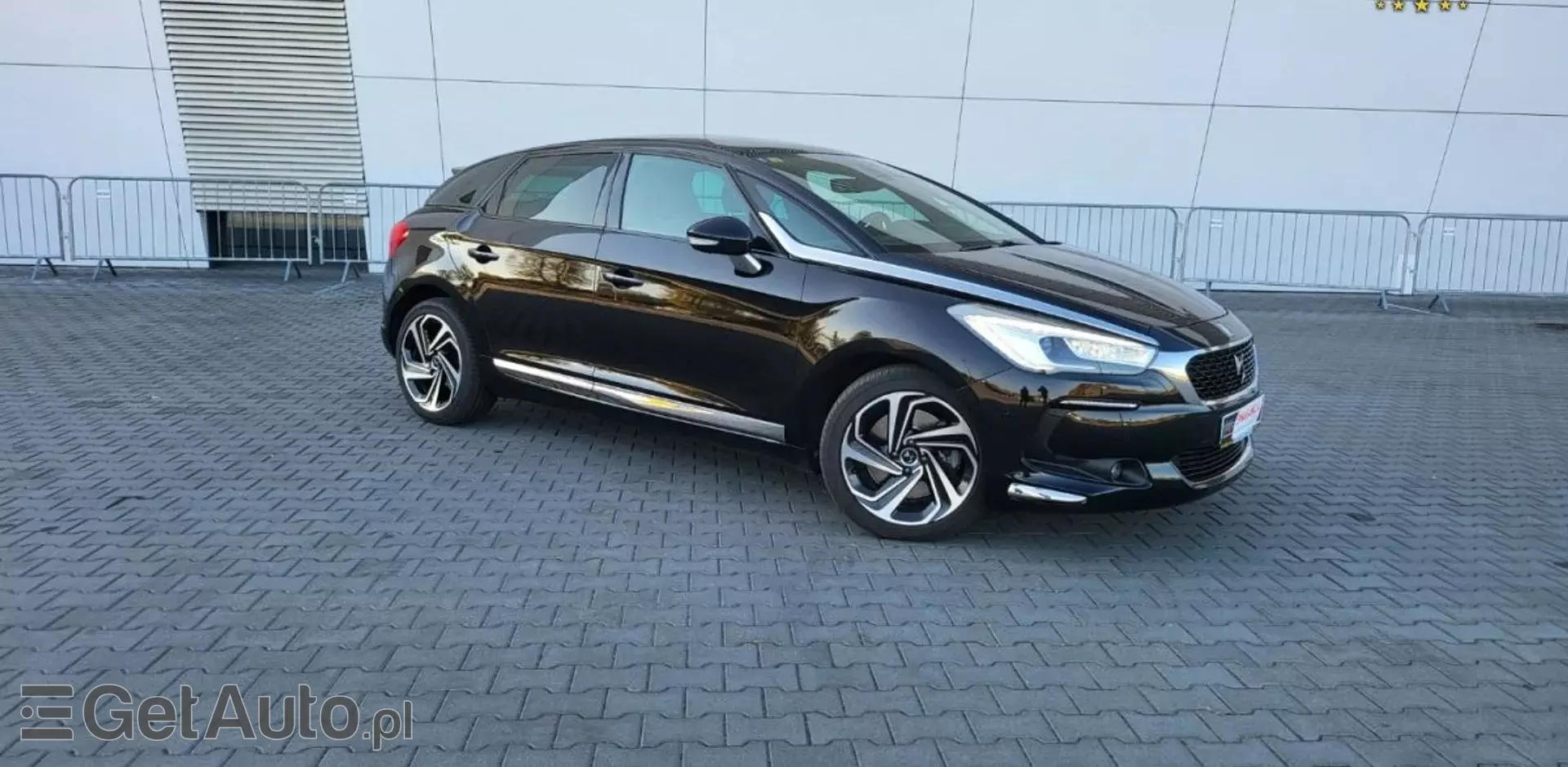 DS 5 