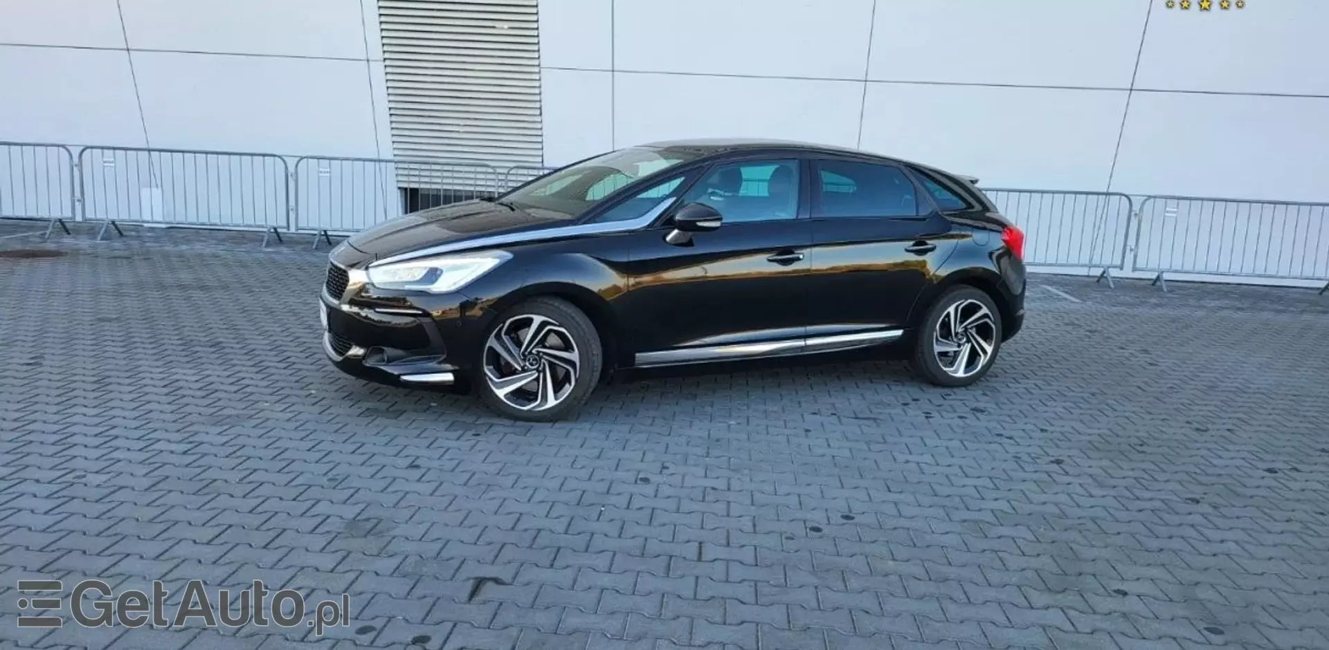 DS 5 