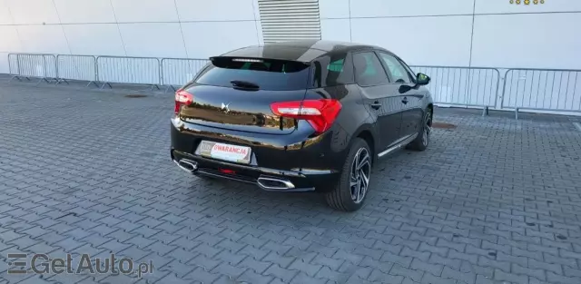 DS 5 