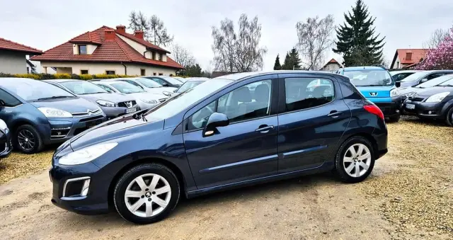 PEUGEOT 308 1.6 Premium Plus