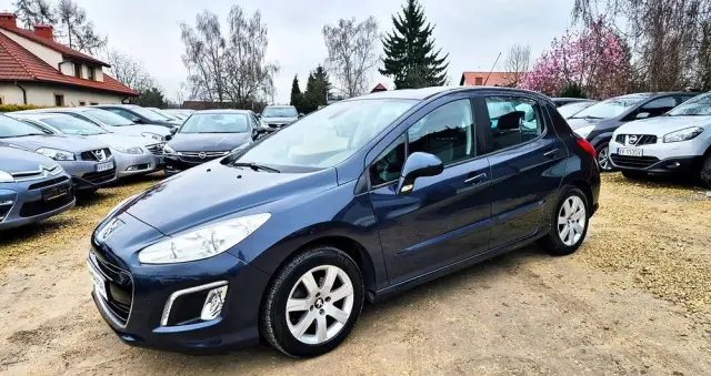 PEUGEOT 308 1.6 Premium Plus