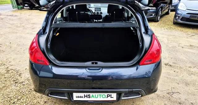 PEUGEOT 308 1.6 Premium Plus