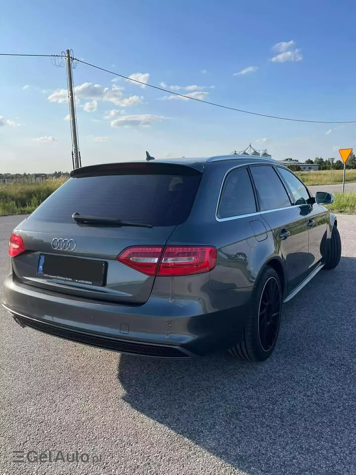 AUDI A4 Avant