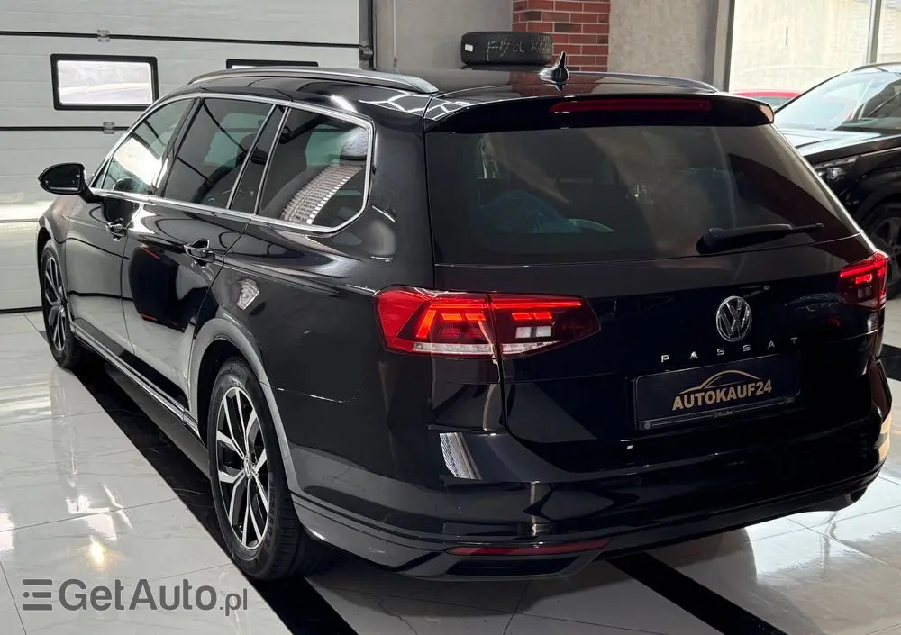 VOLKSWAGEN Passat Variant 1.5 TSI OPF DSG