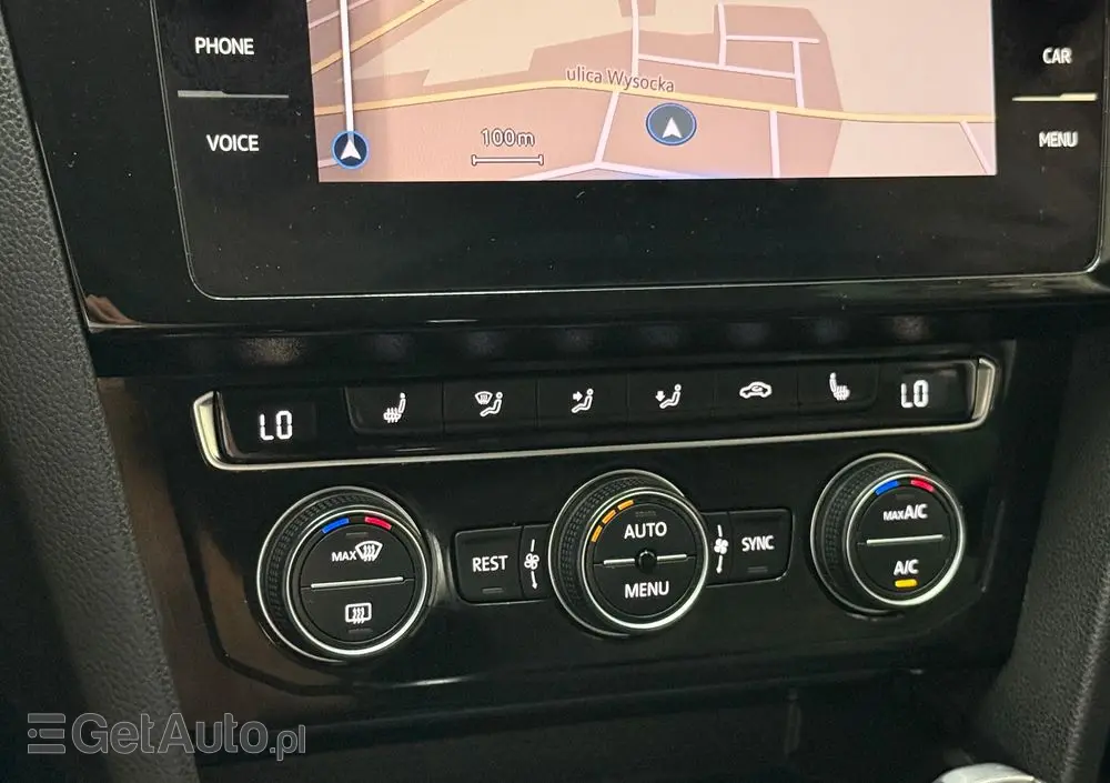 VOLKSWAGEN Passat Variant 1.5 TSI OPF DSG