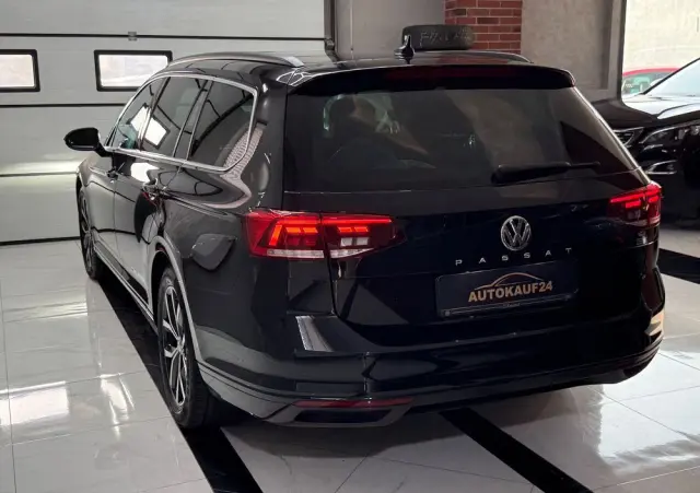 VOLKSWAGEN Passat Variant 1.5 TSI OPF DSG