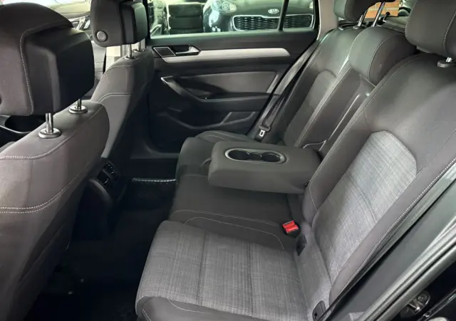 VOLKSWAGEN Passat Variant 1.5 TSI OPF DSG