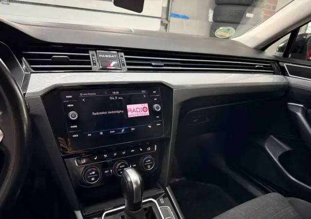 VOLKSWAGEN Passat Variant 1.5 TSI OPF DSG