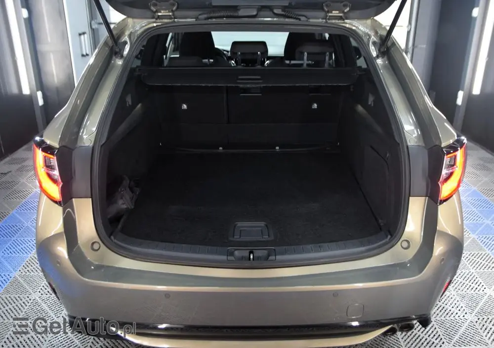 TOYOTA Corolla 2.0 Comfort