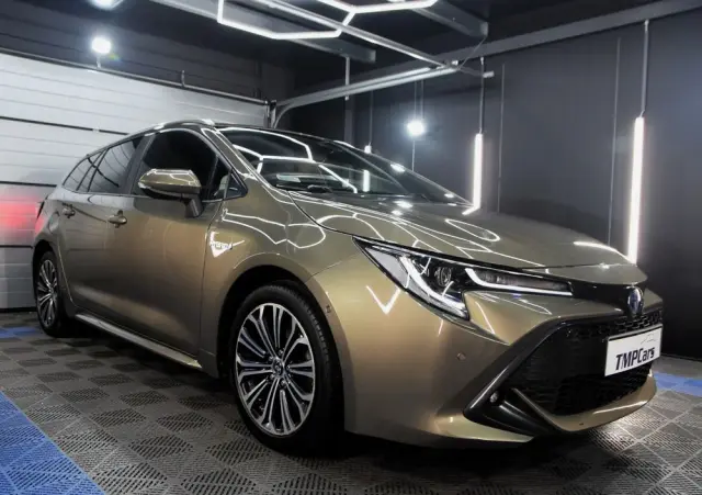 TOYOTA Corolla 2.0 Comfort