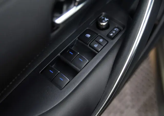 TOYOTA Corolla 2.0 Comfort