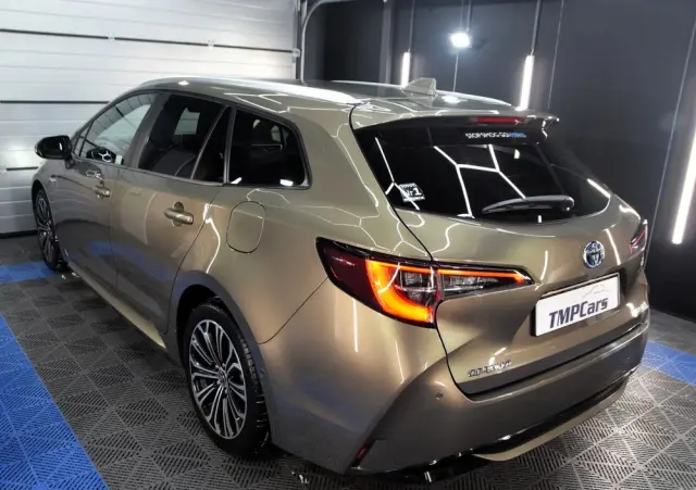 TOYOTA Corolla 2.0 Comfort