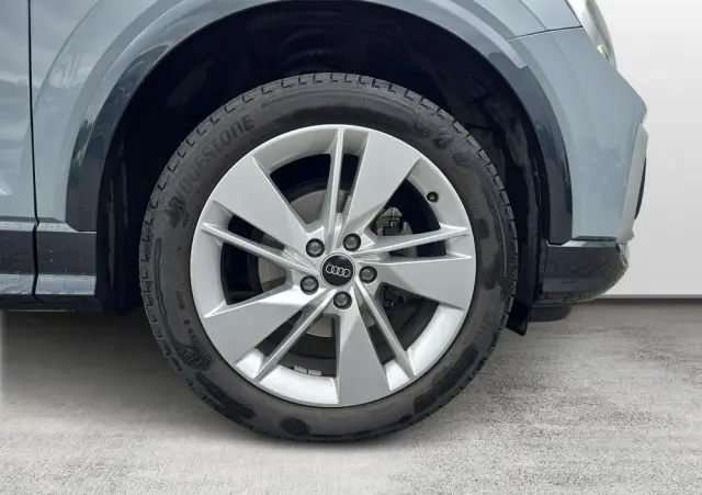 AUDI Q2 35 TFSI Advanced S tronic