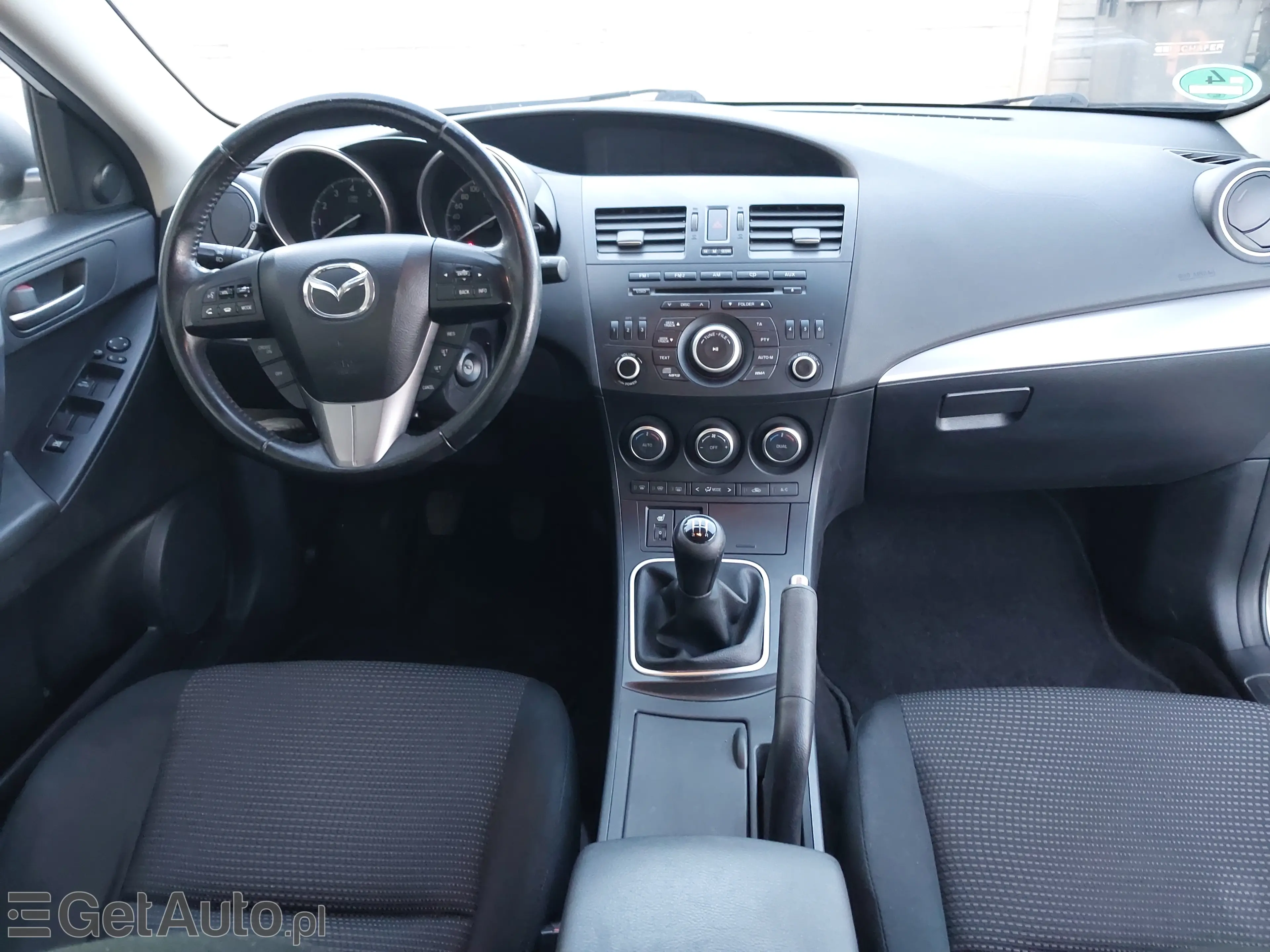 MAZDA 3 Exclusive