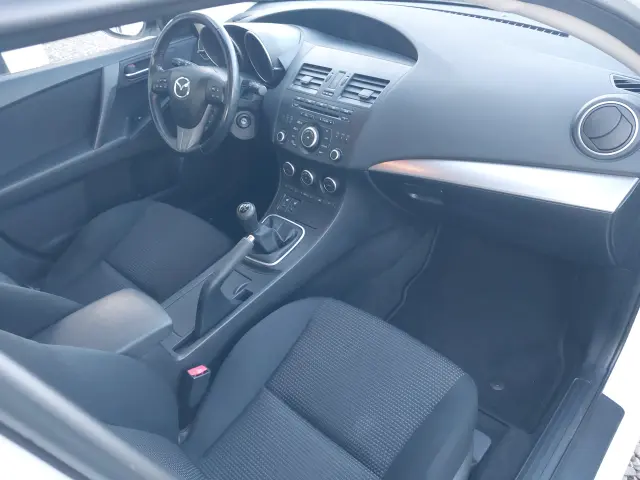 MAZDA 3 Exclusive