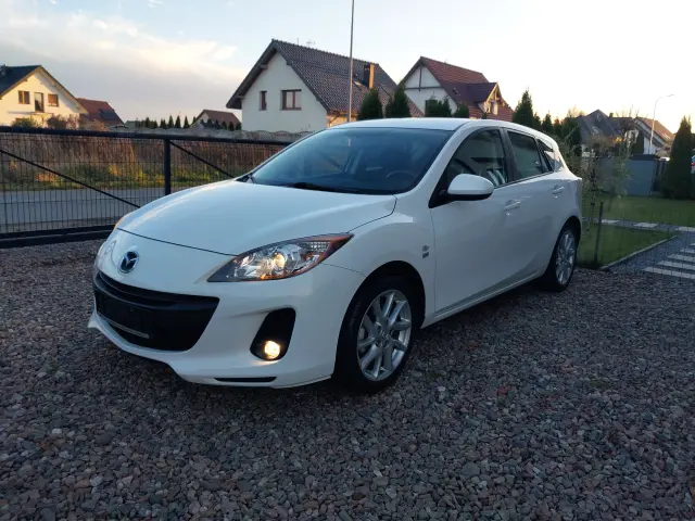 MAZDA 3 Exclusive