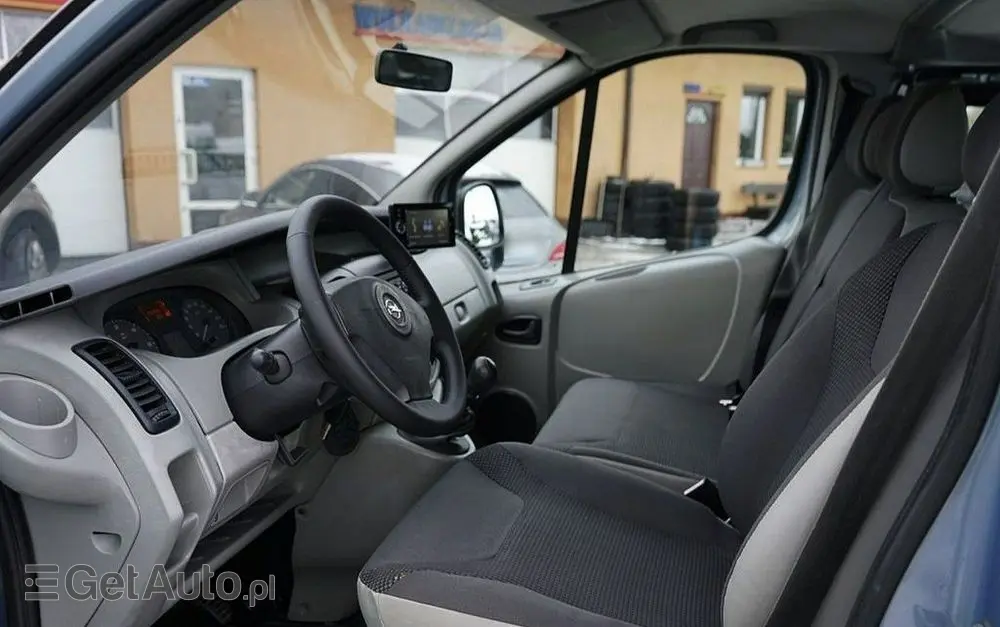 OPEL Vivaro 