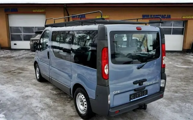 OPEL Vivaro 
