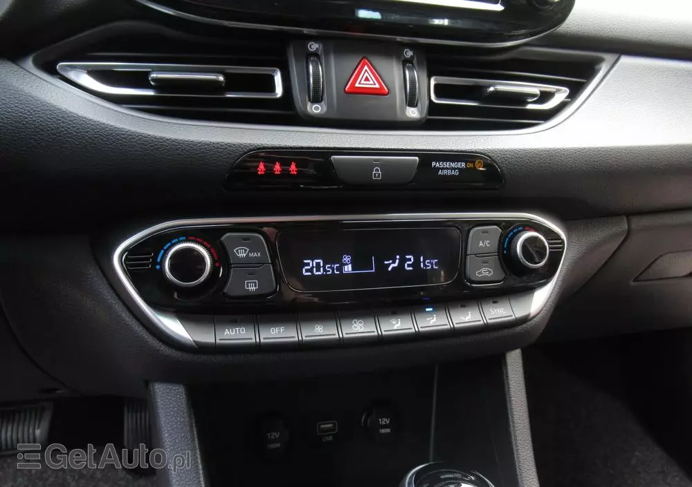 HYUNDAI I30 1.5 T-GDI 48V Comfort DCT