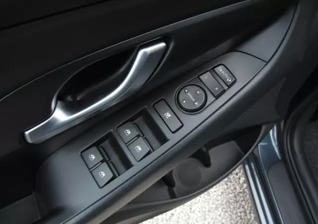 HYUNDAI I30 1.5 T-GDI 48V Comfort DCT