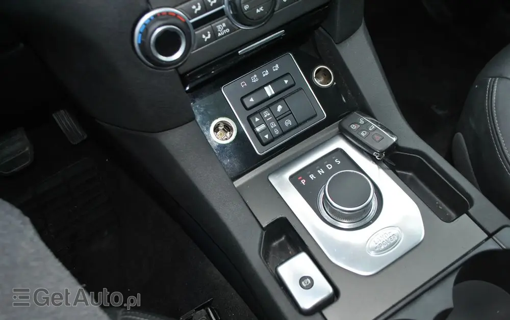 LAND ROVER Discovery IV 3.0 V6 SC Landmark