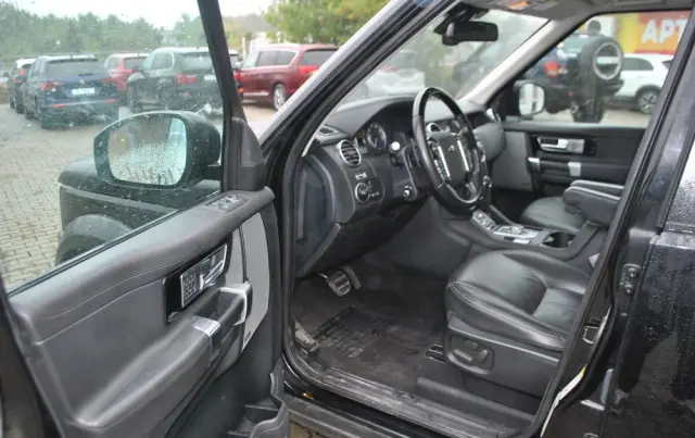 LAND ROVER Discovery IV 3.0 V6 SC Landmark