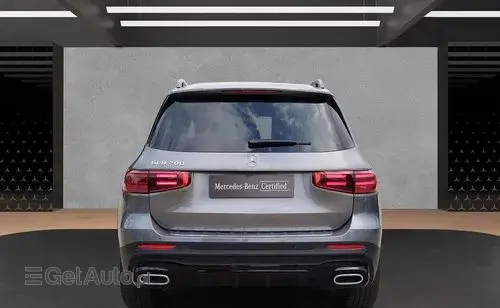 MERCEDES-BENZ GLB 