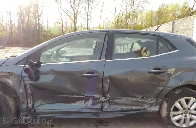 RENAULT Megane 1.5 Blue dCi Techno