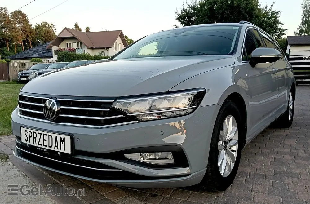 VOLKSWAGEN Passat 2.0 TDI SCR DSG Business